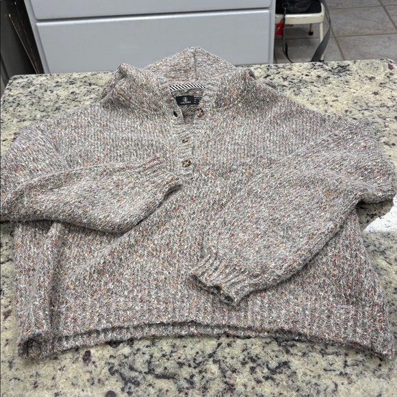 Volcom sweater - Picture 5 of 5